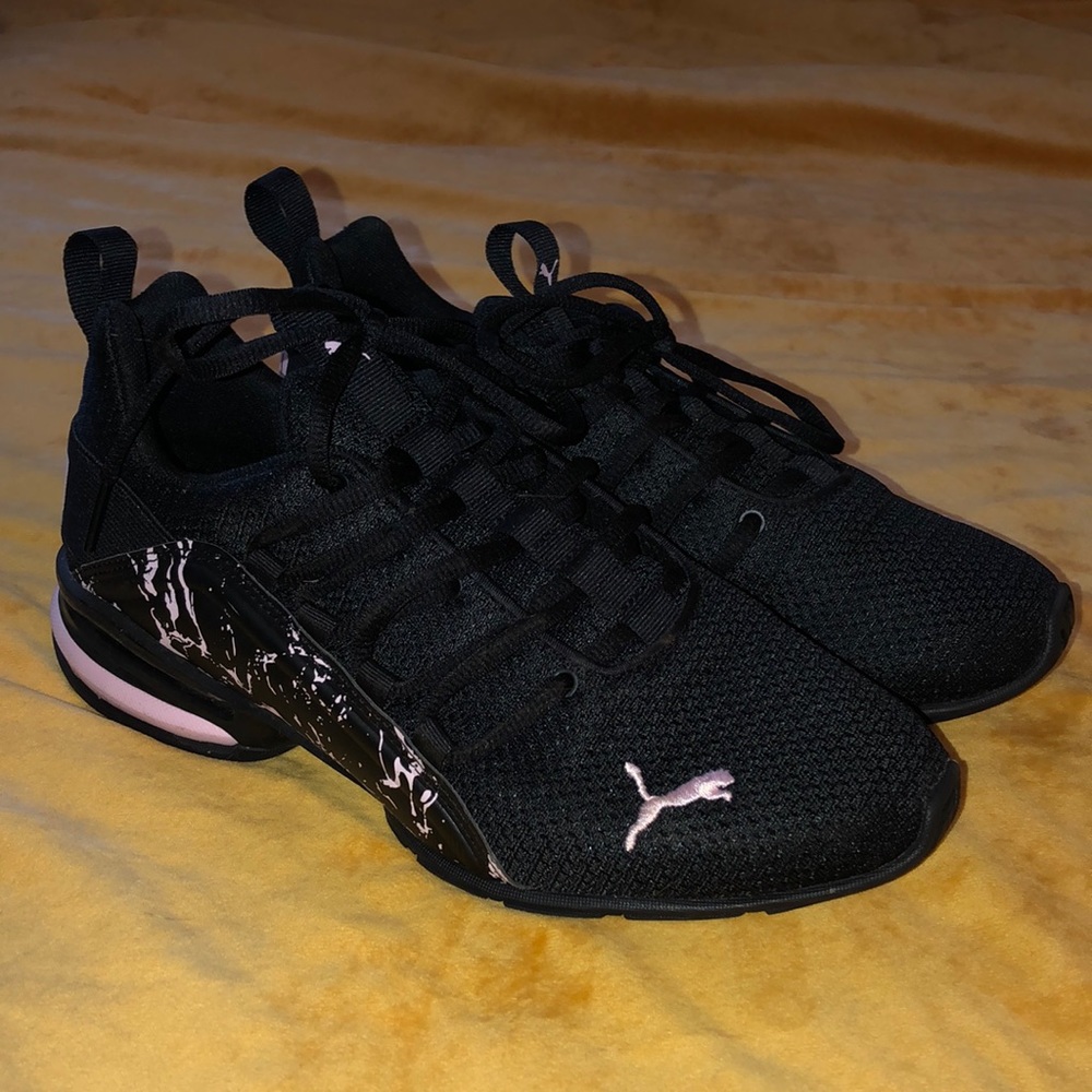 Women’s Puma Training Sneaker 7.5, worn once